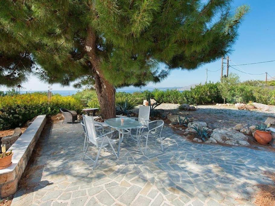 Villa Pefki 외부 사진